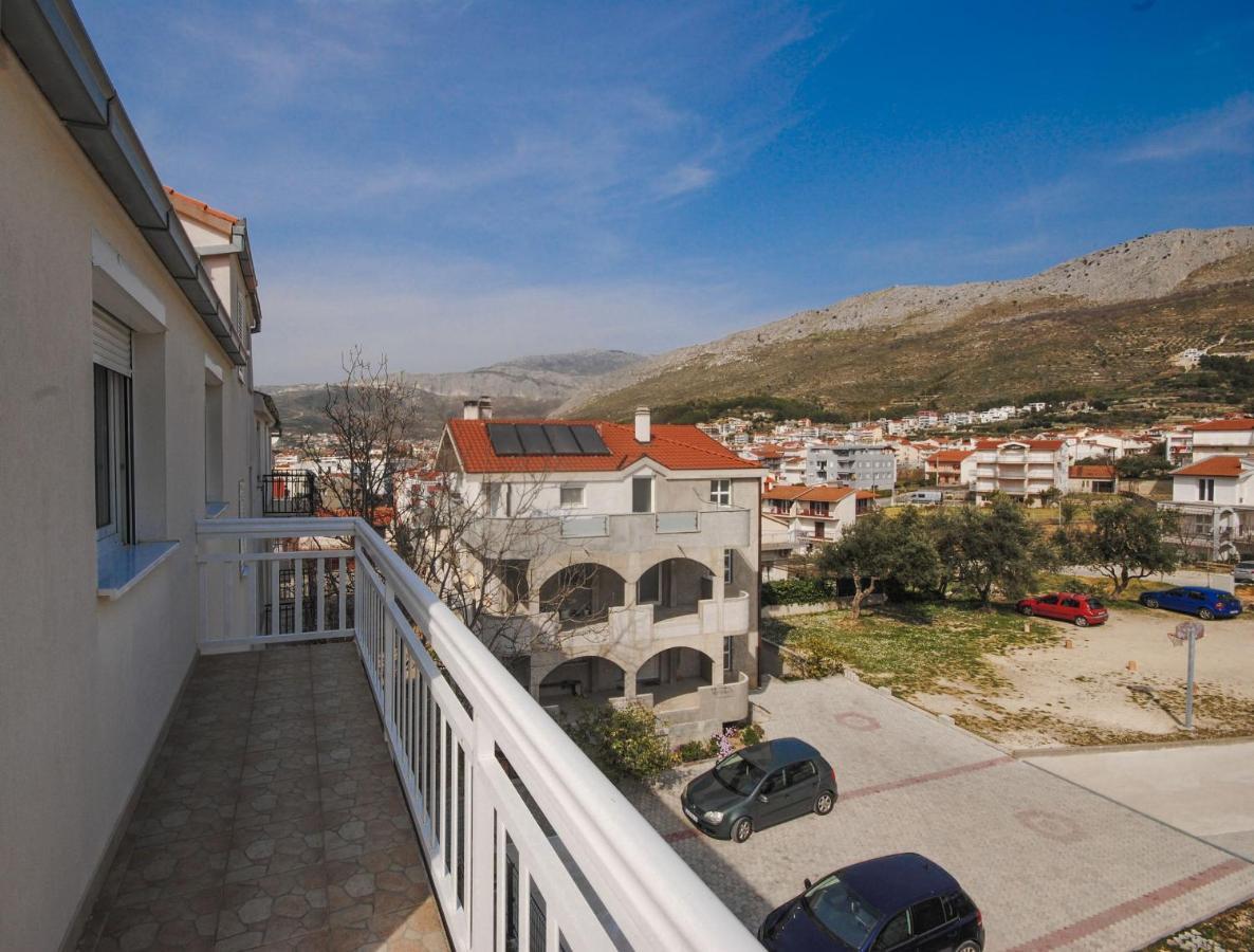 Apartment Tina Podstrana Exterior foto